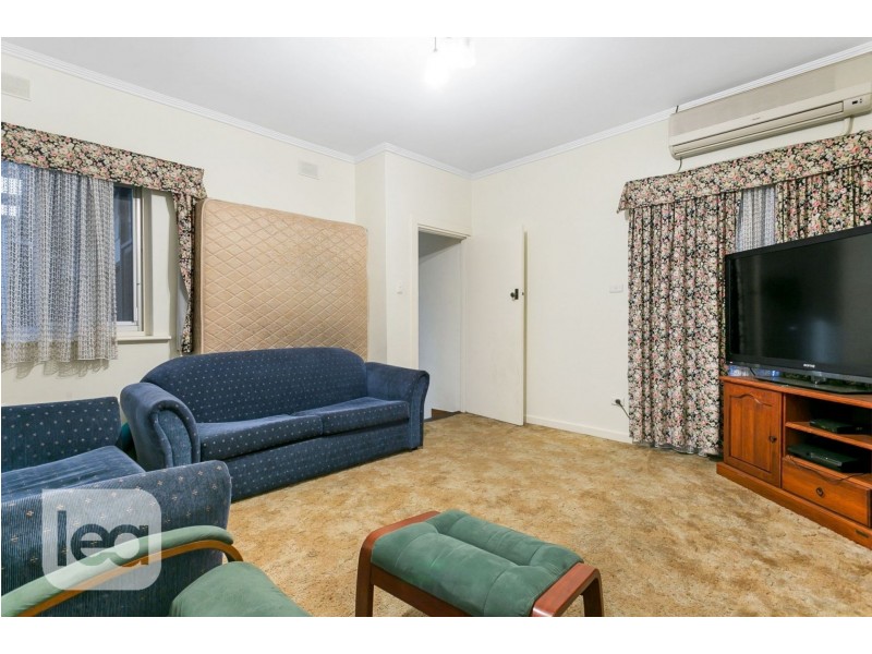 4 Newton Avenue, Clovelly Park SA 5042