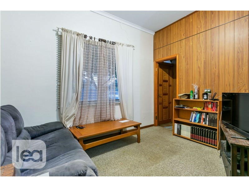 4 Newton Avenue, Clovelly Park SA 5042