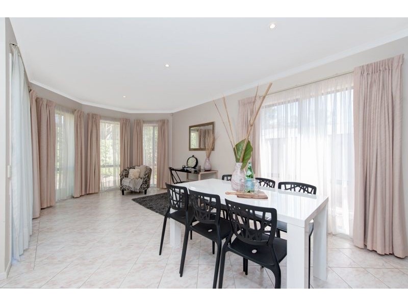 2A Ayr Avenue, Torrens Park SA 5062