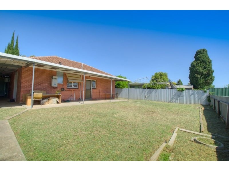 52 Todd Road, Para Hills SA 5096