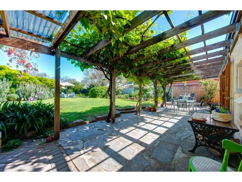 91 Avenue Road, Clarence Gardens SA 5039