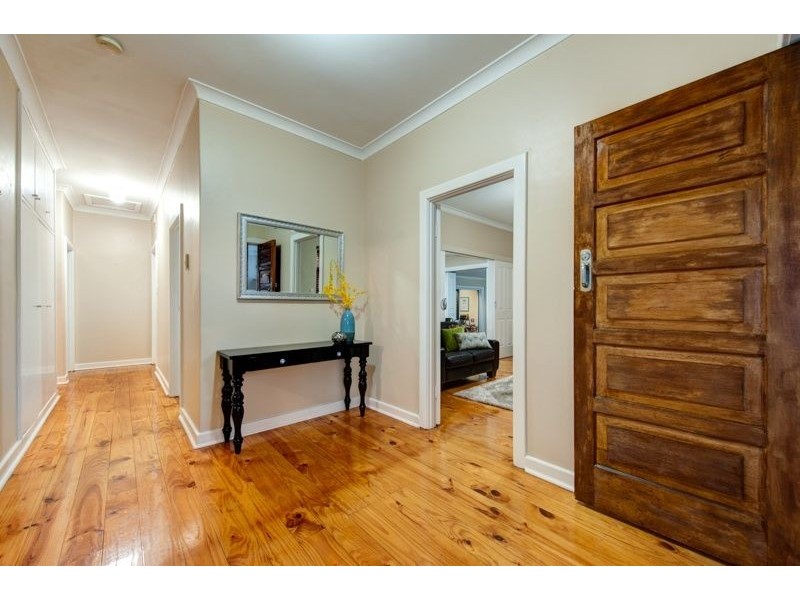 40 Robert Avenue, Broadview SA 5083