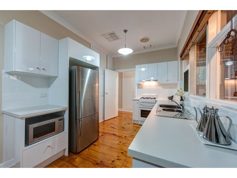 40 Robert Avenue, Broadview SA 5083