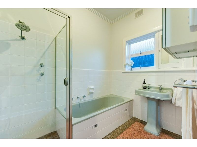 40 Robert Avenue, Broadview SA 5083