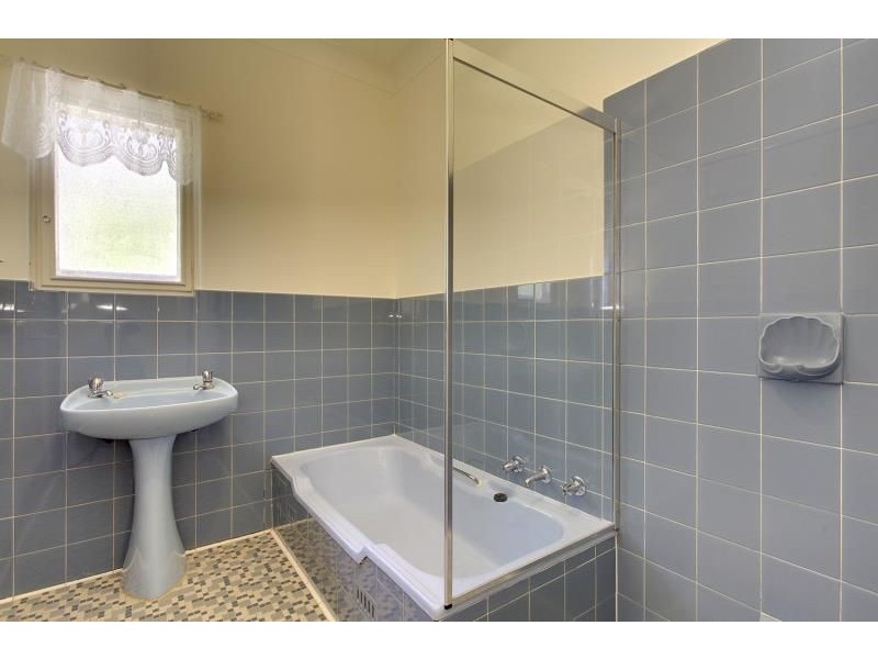 19 Currawong Avenue, Glenalta SA 5052