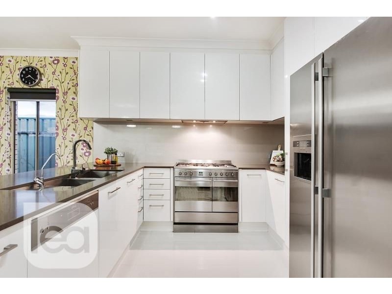 27 Tait Avenue, Renown Park SA 5008