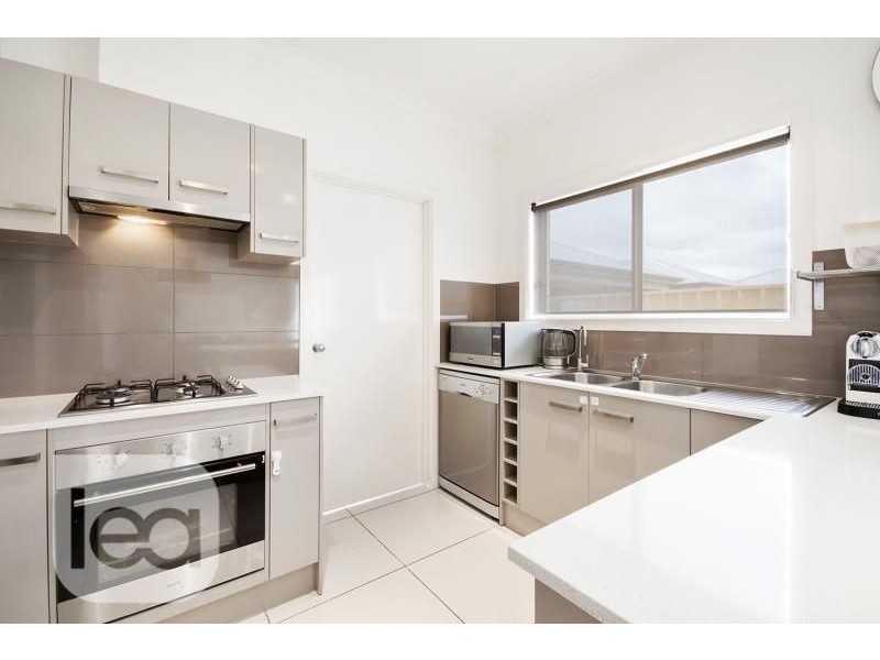 11/2 Steven Street, Seaton SA 5023