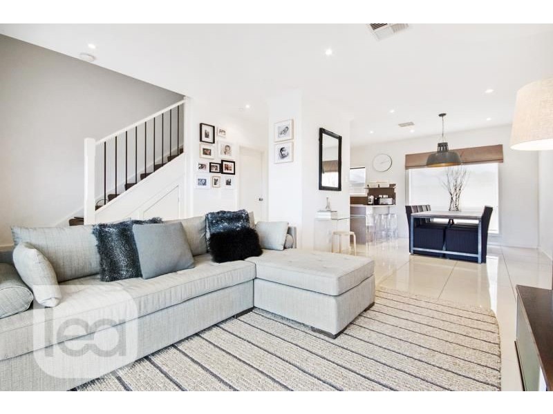 11/2 Steven Street, Seaton SA 5023