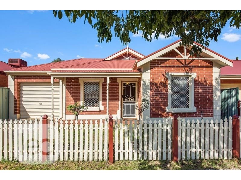 23 Prion Circuit, Mawson Lakes SA 5095