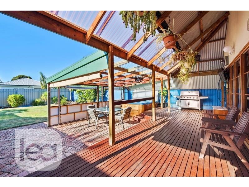 11 Mayfield Avenue, Hectorville SA 5073