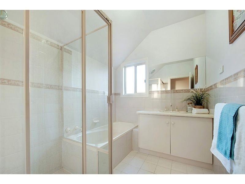 45 Coachwood Drive, Aberfoyle Park SA 5159