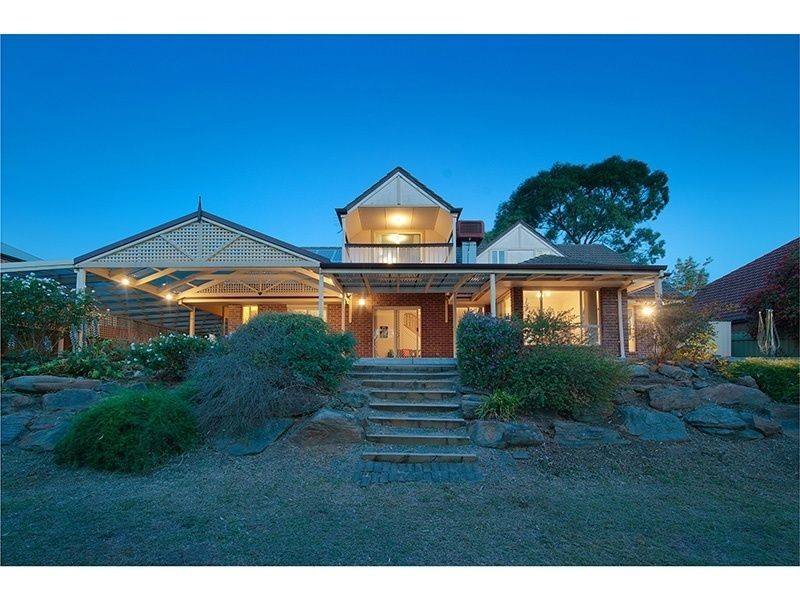 45 Coachwood Drive, Aberfoyle Park SA 5159