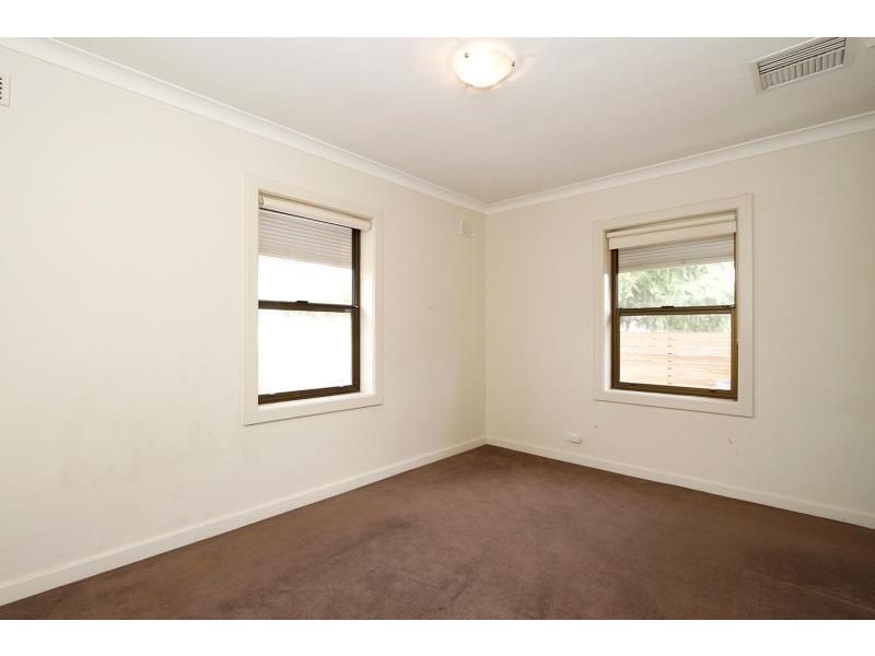 2 Stroud Street, Clearview SA 5085