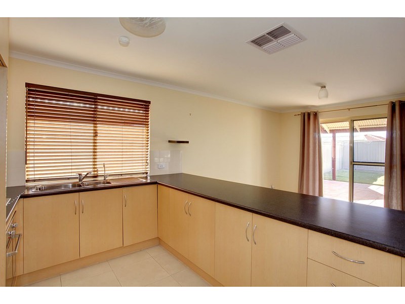 9 Yellow Gum Avenue, Athol Park SA 5012