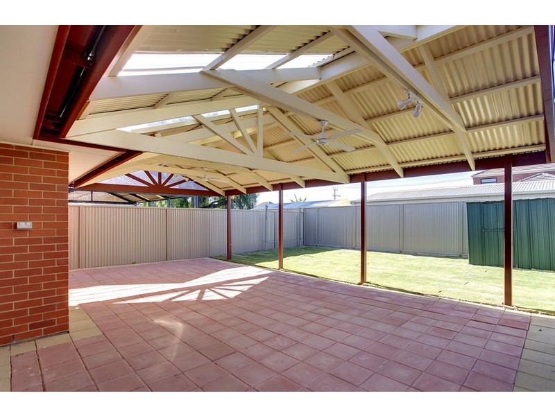 9 Yellow Gum Avenue, Athol Park SA 5012