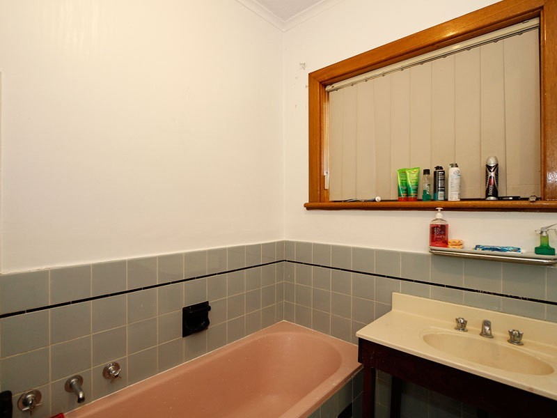 5 Parkwood Grove, Mitchell Park SA 5043