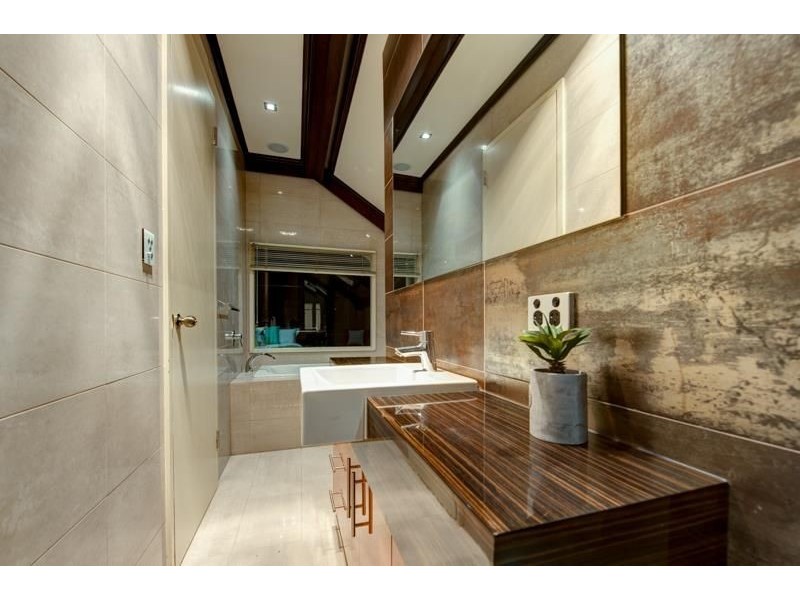 31a Carlton Parade, Torrensville SA 5031