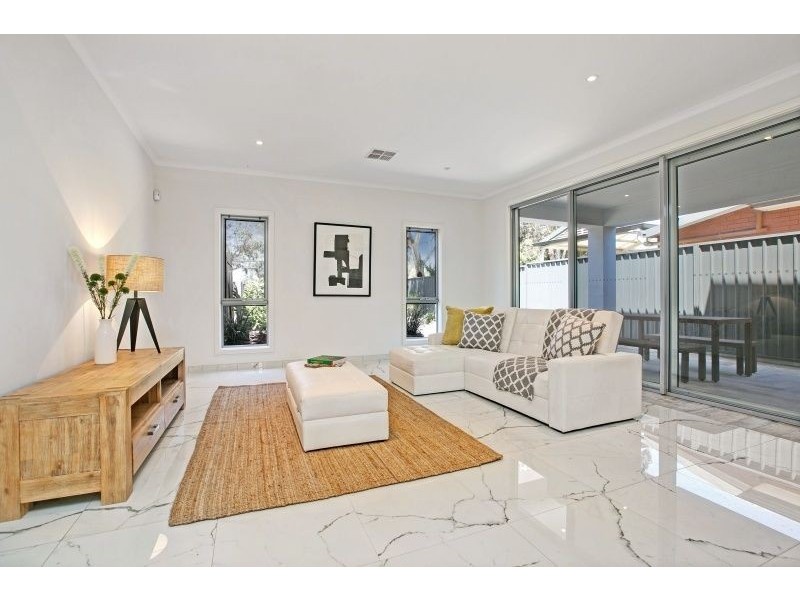 75 Beach Street, Grange SA 5022