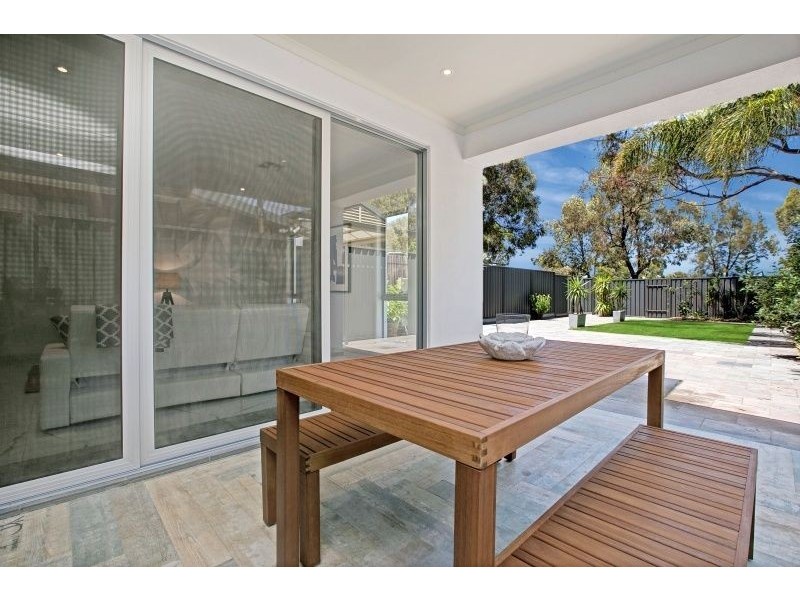 75 Beach Street, Grange SA 5022