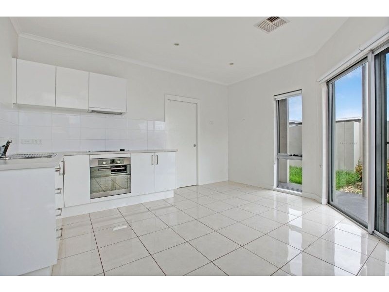 1/1 Thomas Street, Seacliff Park SA 5049