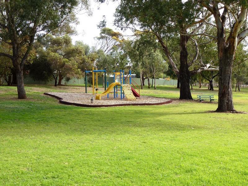 12 Jonwyn Close, Reynella SA 5161