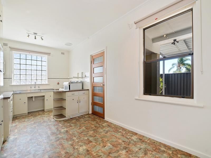 28 Centenary Avenue, Findon SA 5023