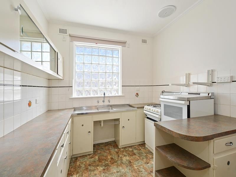 28 Centenary Avenue, Findon SA 5023