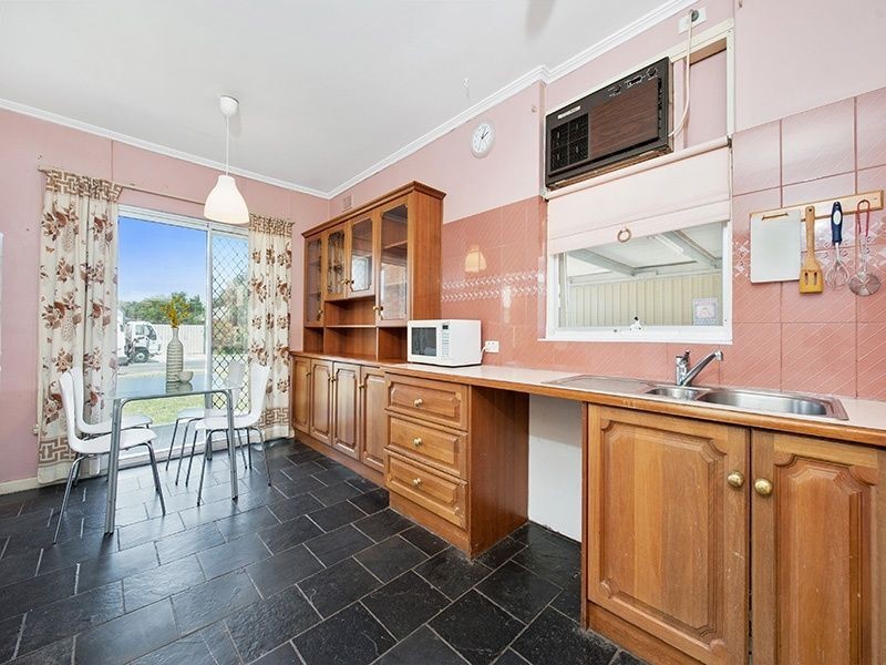 2 Bert Street, Modbury SA 5092