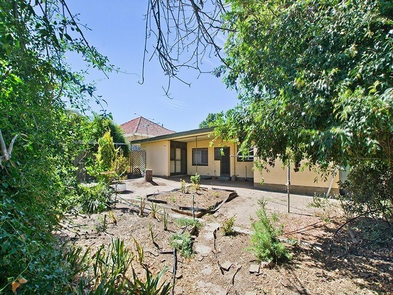 11 Ascot Avenue, Vale Park SA 5081