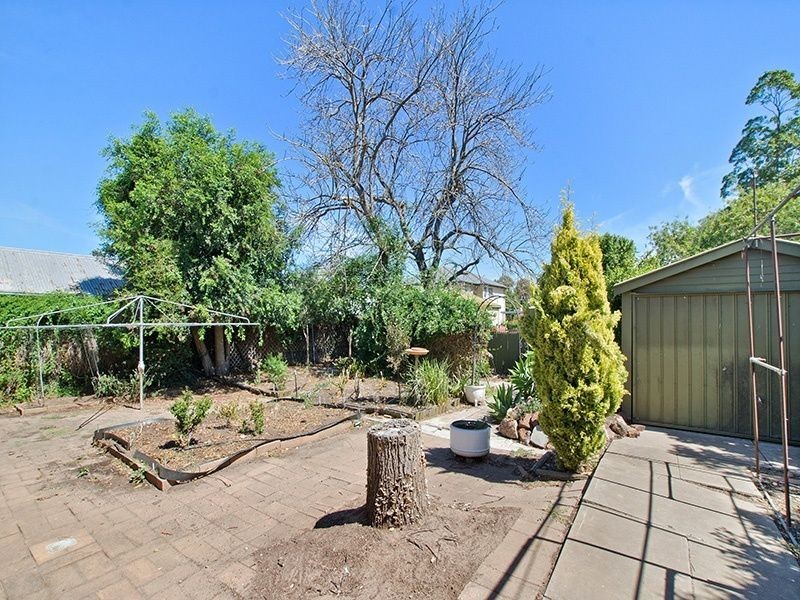 11 Ascot Avenue, Vale Park SA 5081