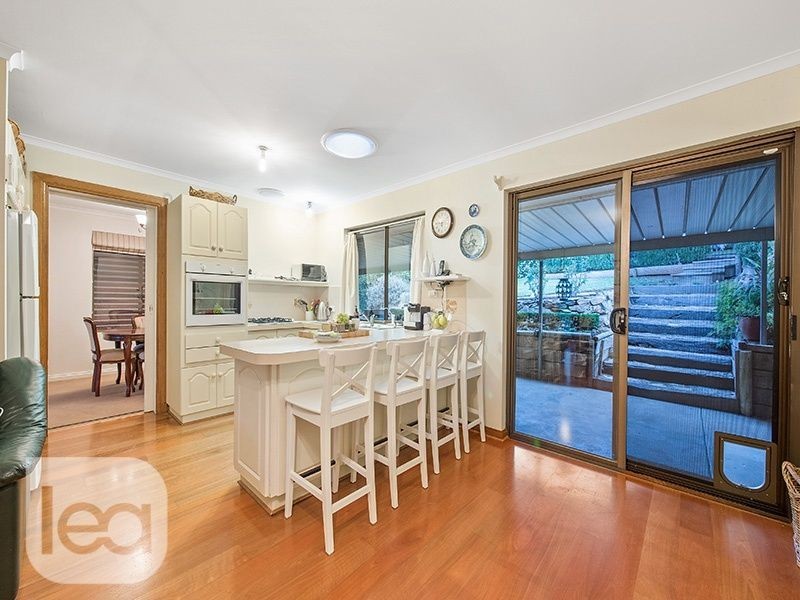 2 Almond Court, Coromandel Valley SA 5051