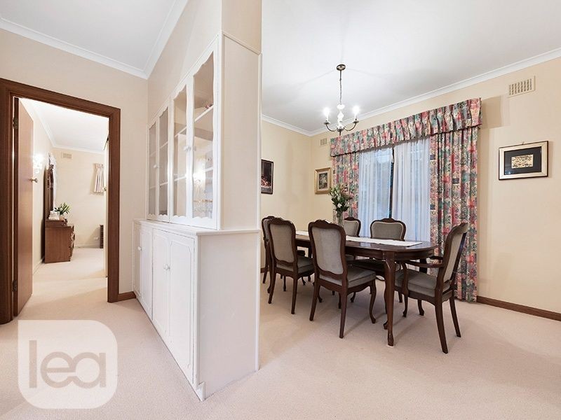 10 Crompton Drive, Wattle Park SA 5066