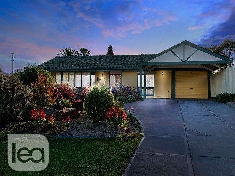 32 Hinkler Crescent, Modbury Heights SA 5092