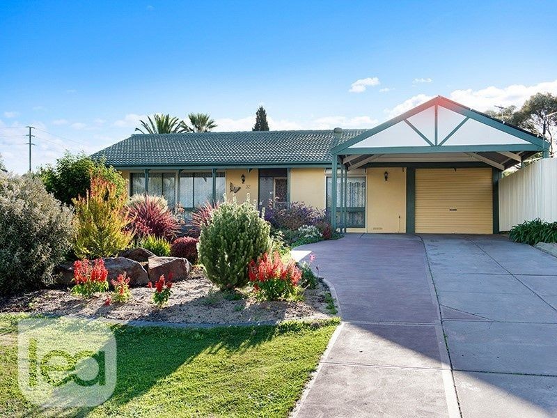 32 Hinkler Crescent, Modbury Heights SA 5092