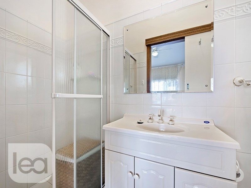 32 Hinkler Crescent, Modbury Heights SA 5092