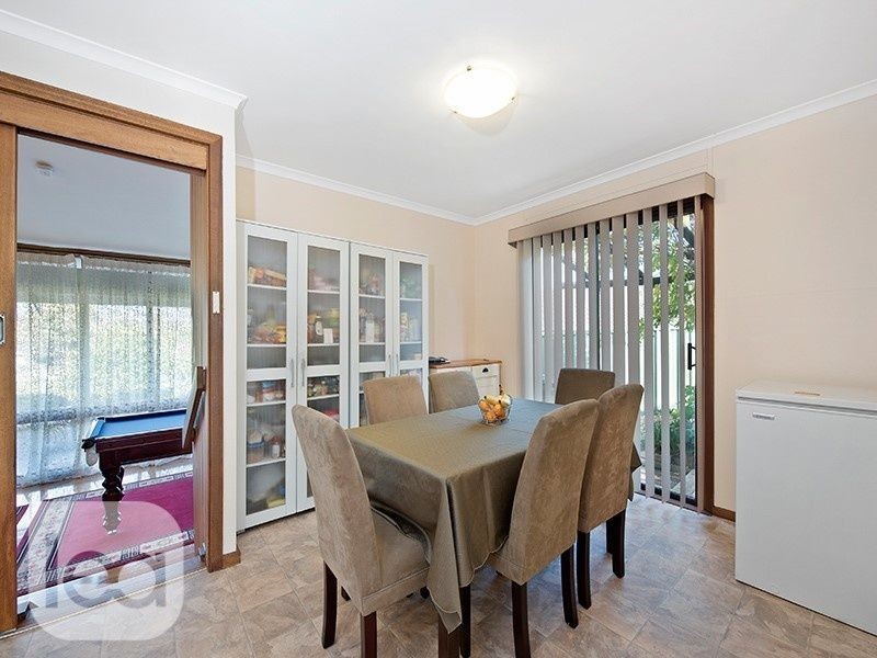 32 Hinkler Crescent, Modbury Heights SA 5092
