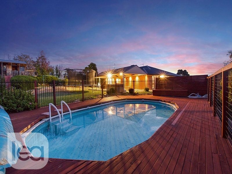 12 Grandview Place, Blakeview SA 5114
