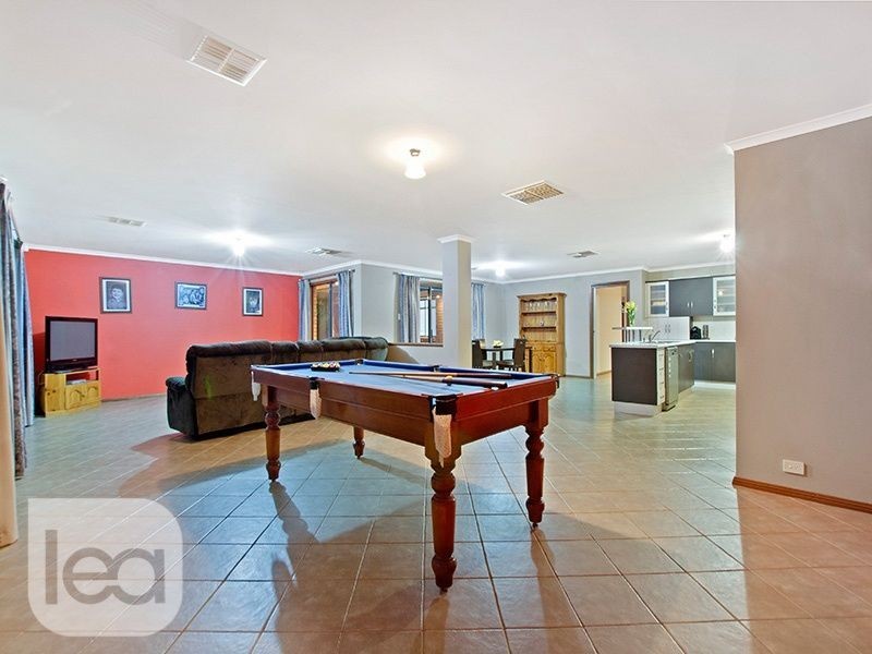 12 Grandview Place, Blakeview SA 5114