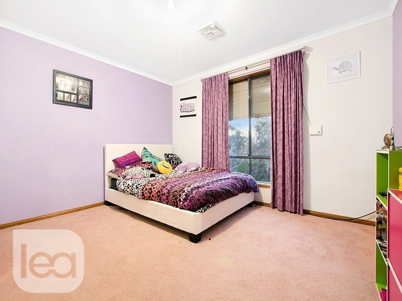 12 Grandview Place, Blakeview SA 5114