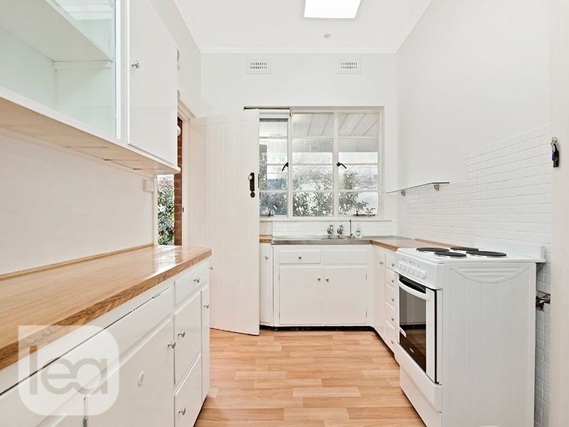 5 Chamberlain Avenue, Clarence Gardens SA 5039