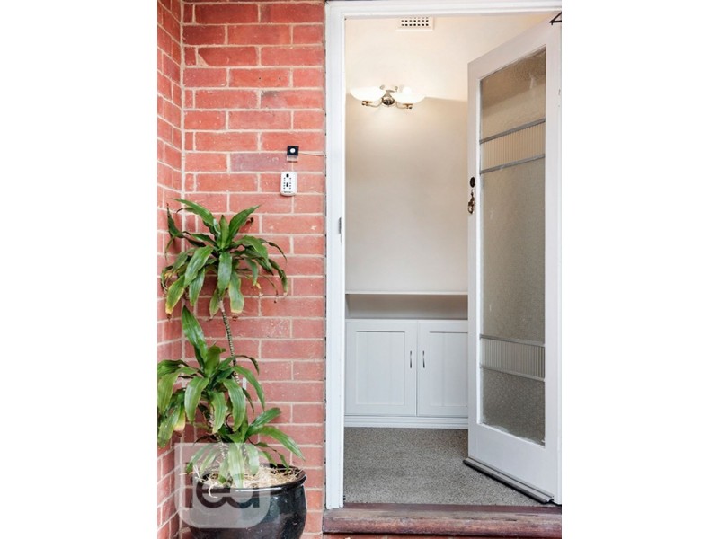 5 Chamberlain Avenue, Clarence Gardens SA 5039