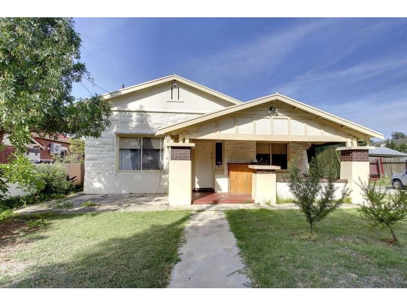 2 Canterbury Avenue, Trinity Gardens SA 5068