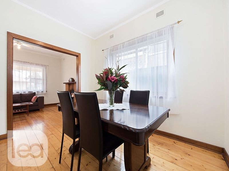 9 Chamberlain Avenue, Clarence Gardens SA 5039