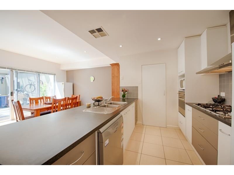 7 Lyons Parade, Forestville SA 5035