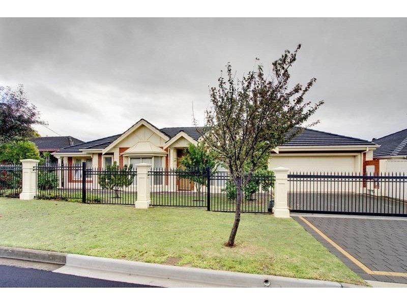8 Lindsay Street, Rostrevor SA 5073