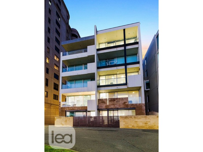 17/2 South Esplanade, Glenelg SA 5045