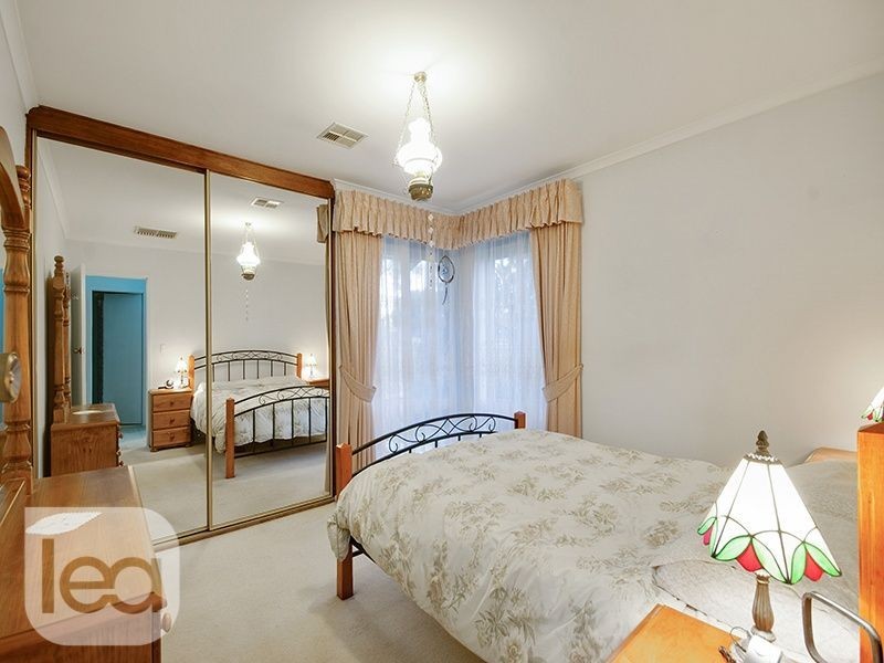 11 Norbury Drive, Salisbury Downs SA 5108