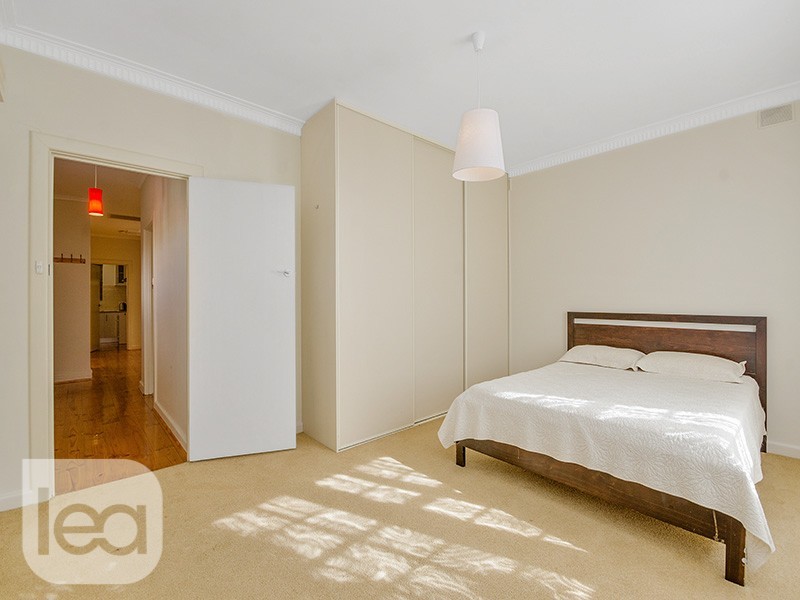 48 Albert Street, Clarence Gardens SA 5039