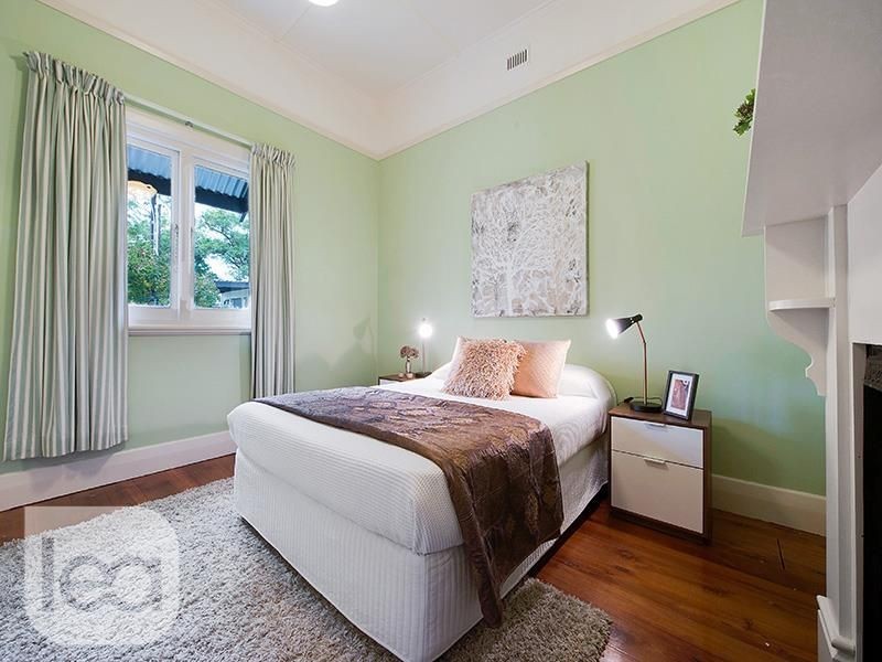 23 Addison Road, Black Forest SA 5035