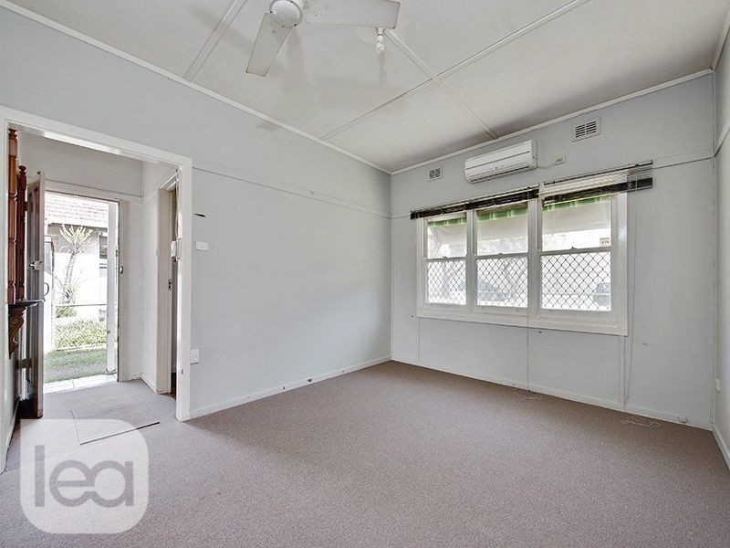 10 Owen Street, Woodville North SA 5012